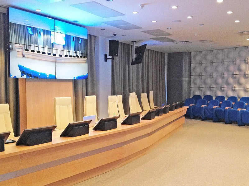 Многофункциональный конференц-зал в офисе компании «СОГАЗ» с центральным управлением от AV Production